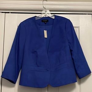 NWT Talbots Blazer Jacket Womens 12 Blue Floral Embroidered Cotton. Very Sharp!